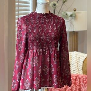 Clover and Scout Chiffon Smocked Peplum Blouse. Women’s Sz-S. Long Sleeve